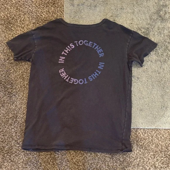 Aerie Charcoal V-neck Tee with Lavender Peace Sign - Picture 3 of 3